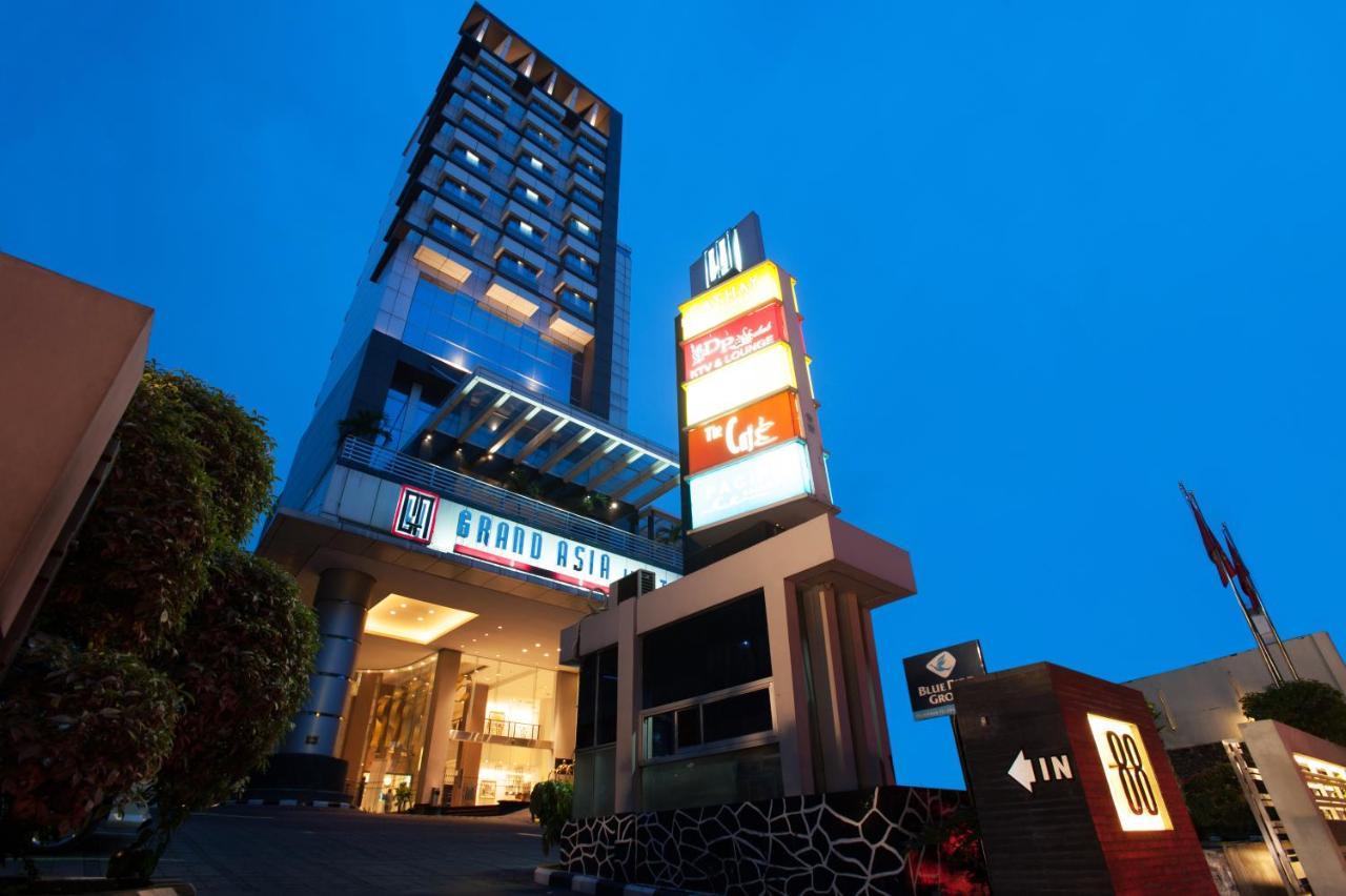 Grand Asia Hotel Jakarta Exterior photo